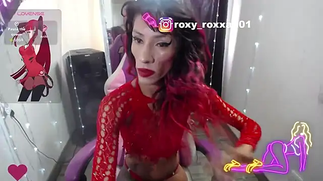 roxy roxxan online show from February 8, 2026, 2:15 pm