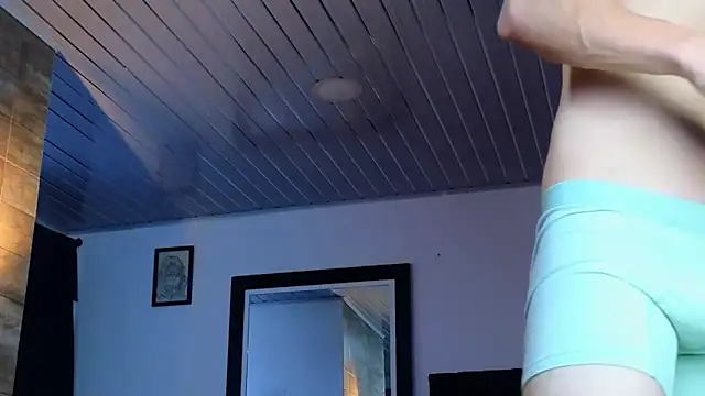 Snapshot of AsmodeoCox chatting on March 21, 2025, 11:01 pm AsmodeoCox online show from March 21, 2025, 11:01 pm