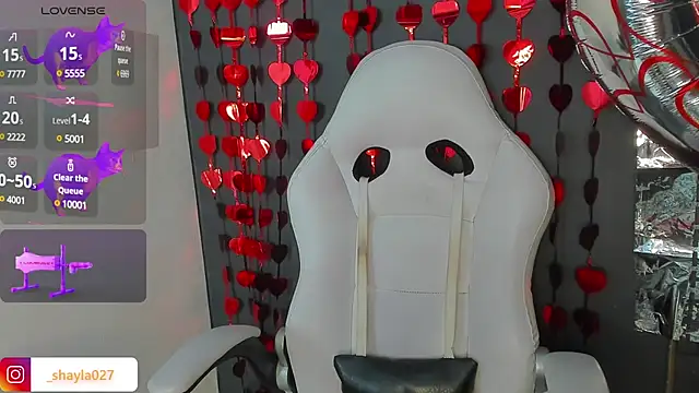 Shayla27 online show from February 13, 2025, 7:10 pm