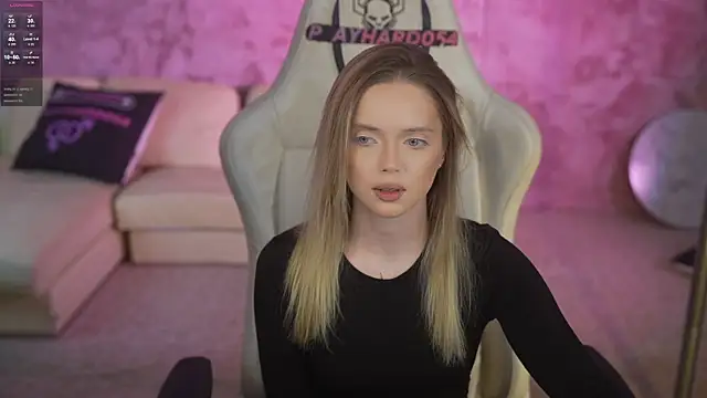 Cassy-Celestial  online show from April 12, 2026, 7:22 am