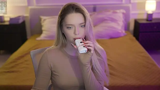 Snapshot of Cassy-Celestial_ chatting on September 21, 2025, 6:51 am Cassy-Celestial online show from September 21, 2025, 6:51 am