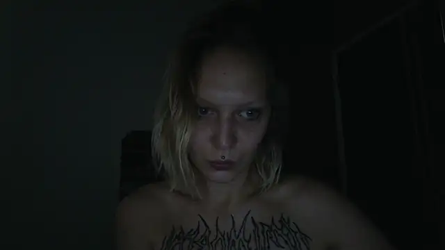 Snapshot of Martha_Hoffman chatting on July 2, 2026, 8:20 am Martha Hoffman online show from July 2, 2026, 8:20 am