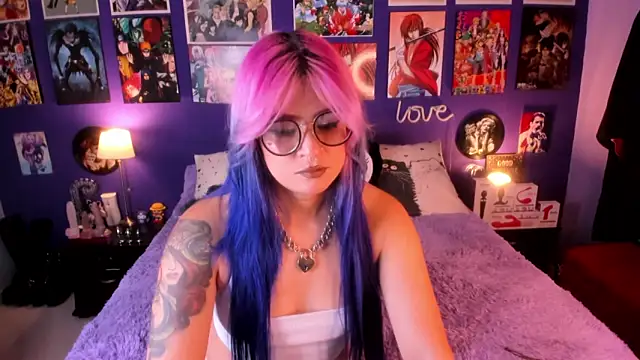 Snapshot of anne_cross chatting on September 11, 2025, 11:16 pm anne cross online show from September 11, 2025, 11:16 pm