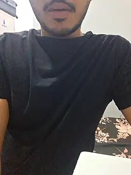 Snapshot of alesssterling chatting on May 2, 2026, 4:12 pm alesssterling online show from May 2, 2026, 4:12 pm