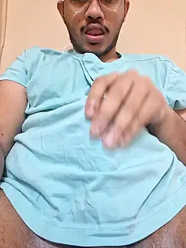 Snapshot of alesssterling chatting on January 3, 2025, 4:55 am alesssterling online show from January 3, 2025, 4:55 am