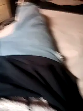 Snapshot of ySqmbVanbe chatting on October 29, 2025, 9:14 pm ySqmbVanbe online show from October 29, 2025, 9:14 pm