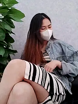 Kathylove 2023 online show from December 15, 2025, 8:42 am