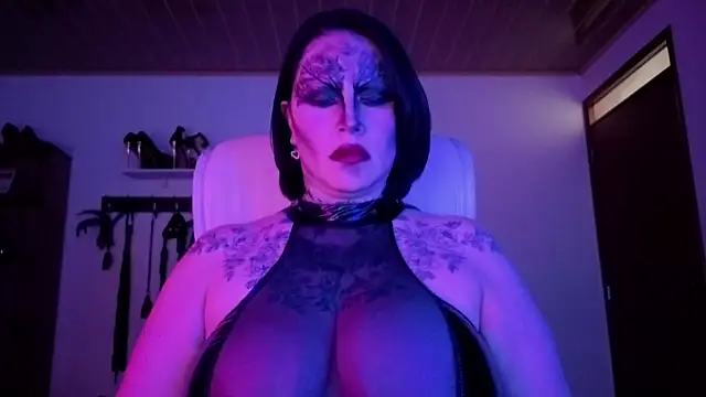 Snapshot of Olivia_seex chatting on October 21, 2025, 2:05 pm Olivia seex online show from October 21, 2025, 2:05 pm