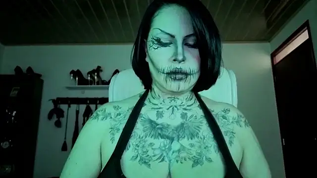 Snapshot of Olivia_seex chatting on October 2, 2025, 2:20 pm Olivia seex online show from October 2, 2025, 2:20 pm