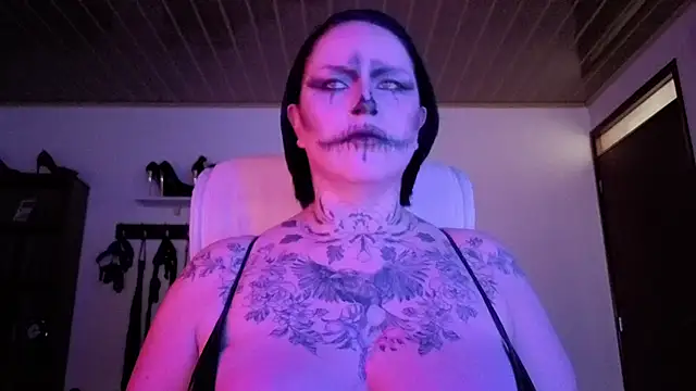 Snapshot of Olivia_seex chatting on November 29, 2025, 1:55 pm Olivia seex online show from November 29, 2025, 1:55 pm