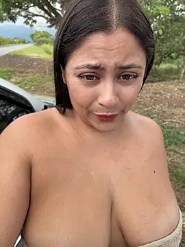 Sol biglips online show from April 18, 2026, 7:07 pm