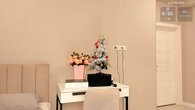 aya shy online show from December 23, 2024, 2:28 pm