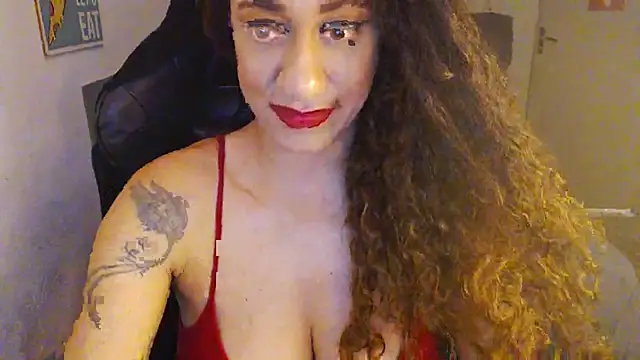 Snapshot of gauchinhaG chatting on February 18, 2026, 2:57 pm gauchinhaG online show from February 18, 2026, 2:57 pm