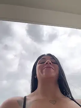 SophiaKarson online show from February 27, 2026, 2:39 pm