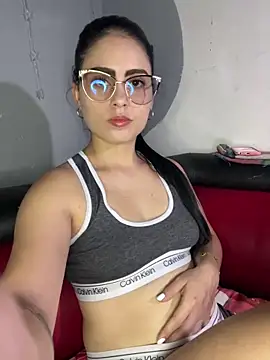 Azuna25 online show from March 4, 2026, 8:27 pm