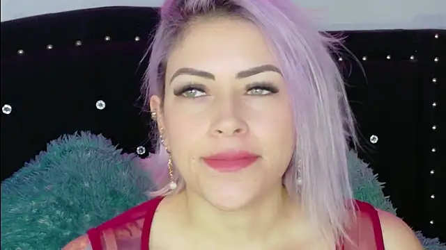 Natalia Montoya online show from March 26, 2026, 1:15 am