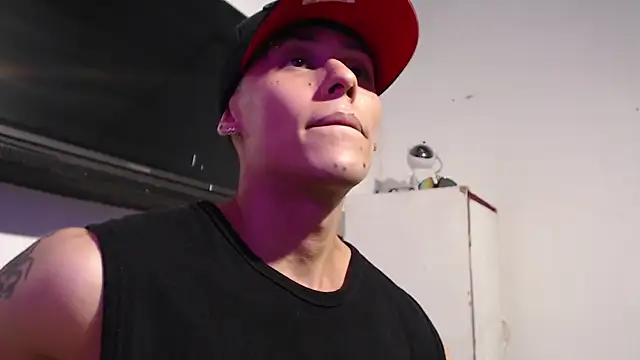 Snapshot of bix_couples chatting on November 6, 2025, 11:42 pm bix couples online show from November 6, 2025, 11:42 pm