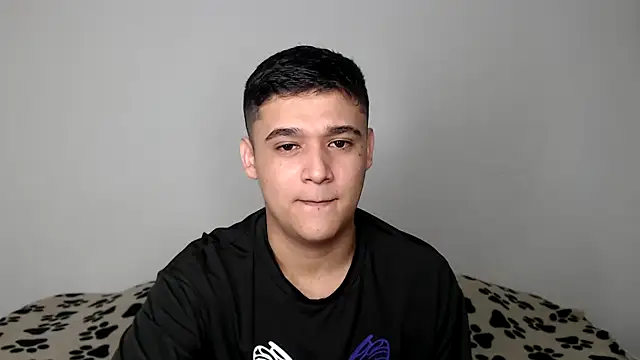 kaiine190 online show from November 8, 2025, 8:34 pm