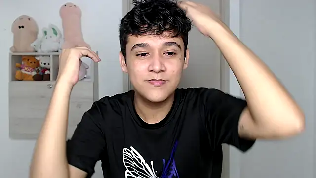 kaiine190 online show from December 22, 2025, 9:31 am