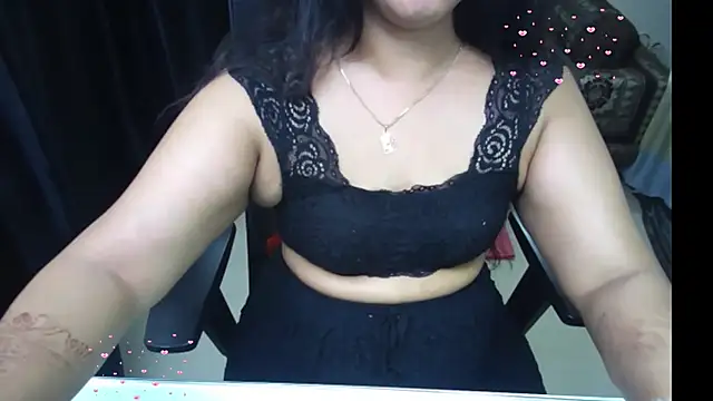 Arushisingh8888 online show from March 28, 2026, 12:39 pm