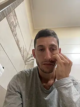 Gionnytav online show from November 27, 2025, 4:35 am