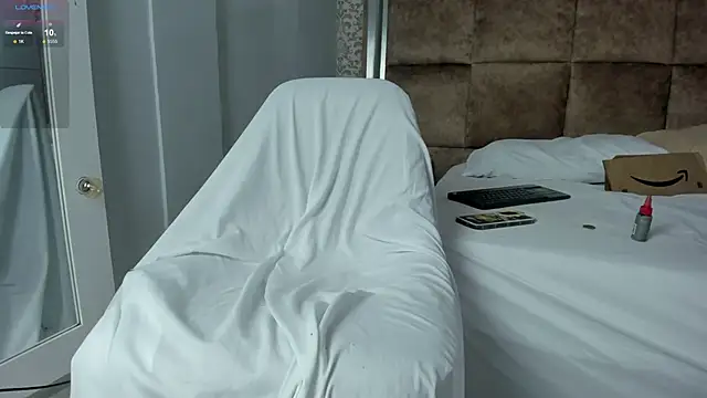 Samantha cp  online show from January 15, 2026, 12:30 pm