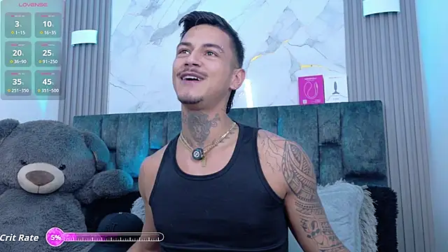 JAYCOB00 online show from April 22, 2026, 1:23 am