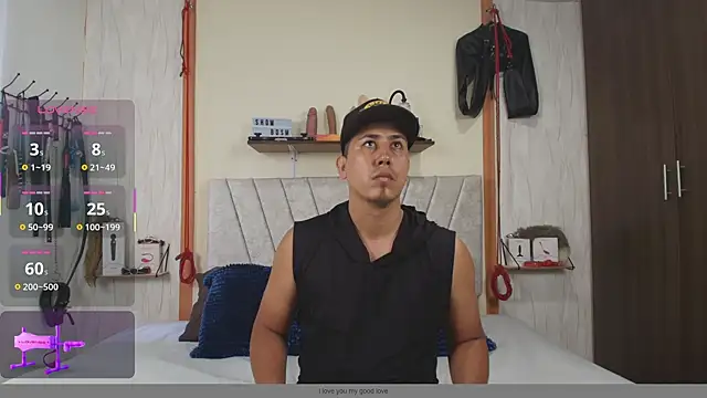 Snapshot of Liana_Asaff chatting on September 26, 2025, 8:27 pm Liana Asaff online show from September 26, 2025, 8:27 pm