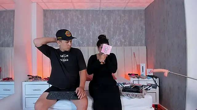 Snapshot of Liana_Asaff chatting on March 13, 2025, 8:54 pm Liana Asaff online show from March 13, 2025, 8:54 pm