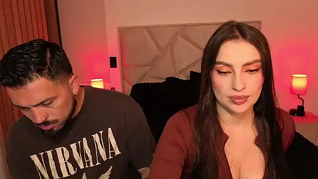 teseo and afroditha  online show from April 19, 2026, 11:40 pm