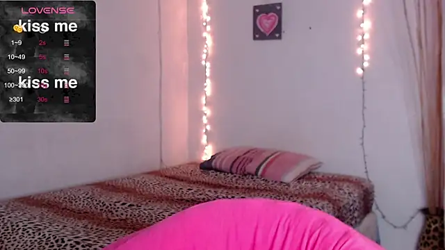 MitchWilson1 online show from October 2, 2025, 10:02 pm