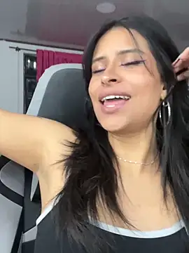 Snapshot of _elektrah chatting on May 7, 2026, 3:55 am elektrah online show from May 7, 2026, 3:55 am