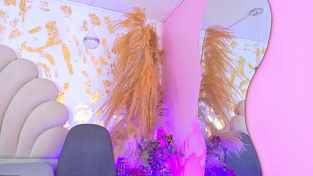 Snapshot of blaisysmith chatting on September 30, 2025, 12:00 pm blaisysmith online show from September 30, 2025, 12:00 pm