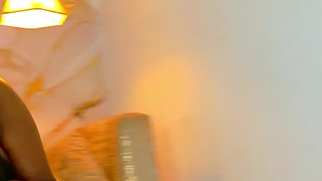 Snapshot of blaisysmith chatting on November 10, 2025, 11:48 am blaisysmith online show from November 10, 2025, 11:48 am