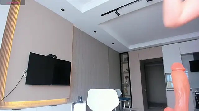 Snapshot of Cherrypie_001 chatting on November 3, 2025, 6:40 am Cherrypie 001 online show from November 3, 2025, 6:40 am