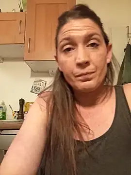 Ladyluder88 online show from April 25, 2026, 10:29 pm