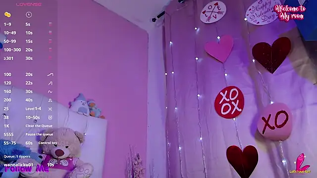 HECATE 23 online show from October 6, 2025, 1:12 pm