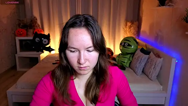 Little doll meow online show from October 29, 2025, 2:54 am