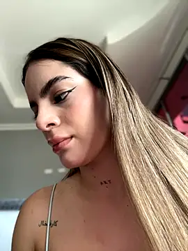 emiss  online show from September 26, 2025, 3:19 pm