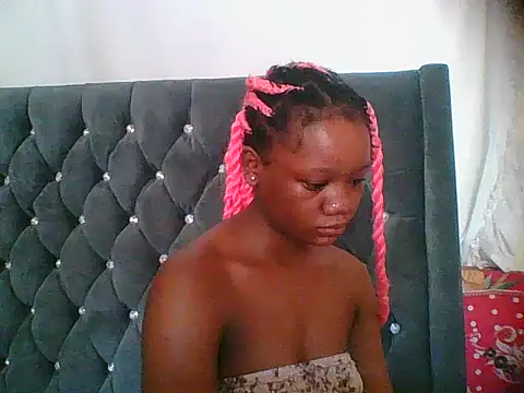 Snapshot of HotJeylee chatting on December 15, 2025, 7:25 am HotJeylee online show from December 15, 2025, 7:25 am