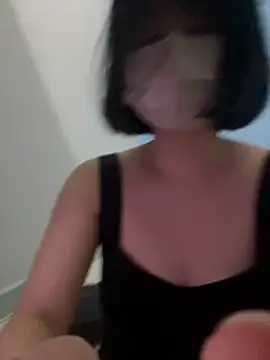 Snapshot of Bibi970110 chatting on November 15, 2025, 2:21 pm Bibi970110 online show from November 15, 2025, 2:21 pm