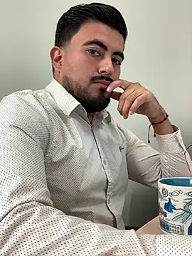 Rubens8866 online show from March 20, 2025, 3:04 pm