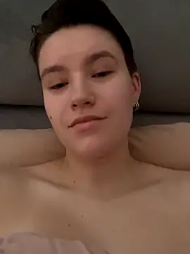 JessieFlower online show from November 20, 2025, 8:59 am