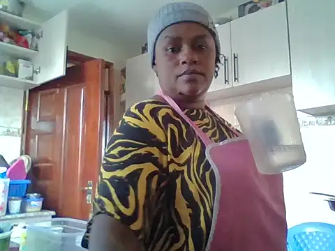 Snapshot of tight_pussy_gall chatting on November 10, 2025, 6:40 am tight pussy gall online show from November 10, 2025, 6:40 am