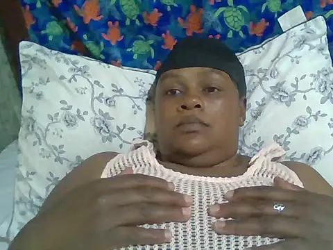 Snapshot of tight_pussy_gall chatting on November 14, 2025, 7:06 pm tight pussy gall online show from November 14, 2025, 7:06 pm