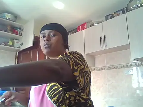 Snapshot of tight_pussy_gall chatting on November 19, 2025, 6:24 am tight pussy gall online show from November 19, 2025, 6:24 am