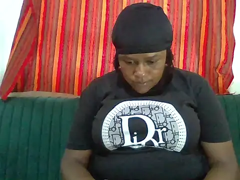 tight pussy gall online show from February 12, 2026, 12:49 pm