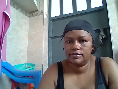 Snapshot of tight_pussy_gall chatting on October 28, 2025, 4:46 am tight pussy gall online show from October 28, 2025, 4:46 am