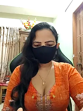 Snapshot of Payel-Sen chatting on January 12, 2026, 5:31 pm Payel-Sen online show from January 12, 2026, 5:31 pm