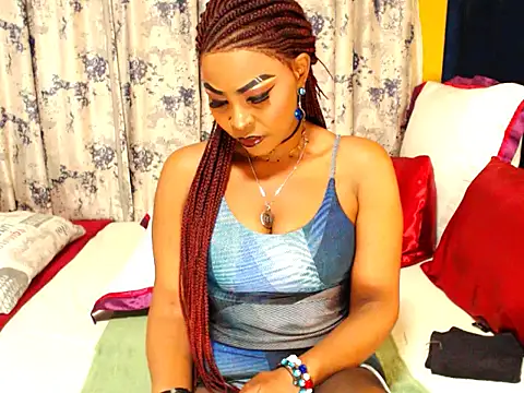 Snapshot of ChloeTyler23 chatting on October 19, 2025, 7:00 am ChloeTyler23 online show from October 19, 2025, 7:00 am